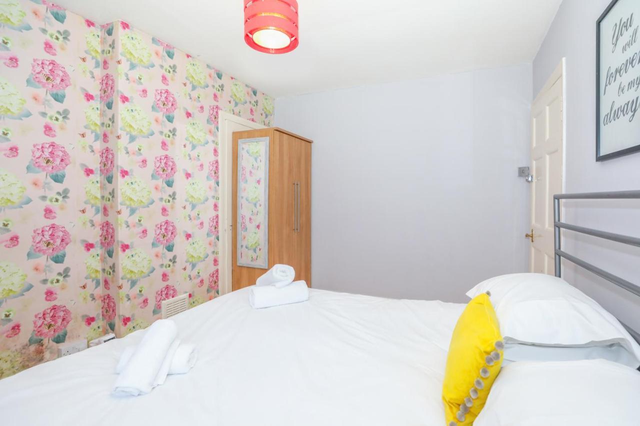Beautiful 4 Bedroom Cottage - Ideal Location - Free Parking Edinburgh Eksteriør bilde