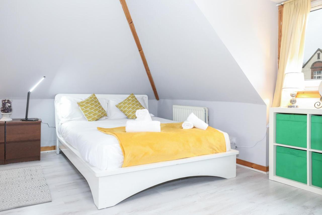 Beautiful 4 Bedroom Cottage - Ideal Location - Free Parking Edinburgh Eksteriør bilde