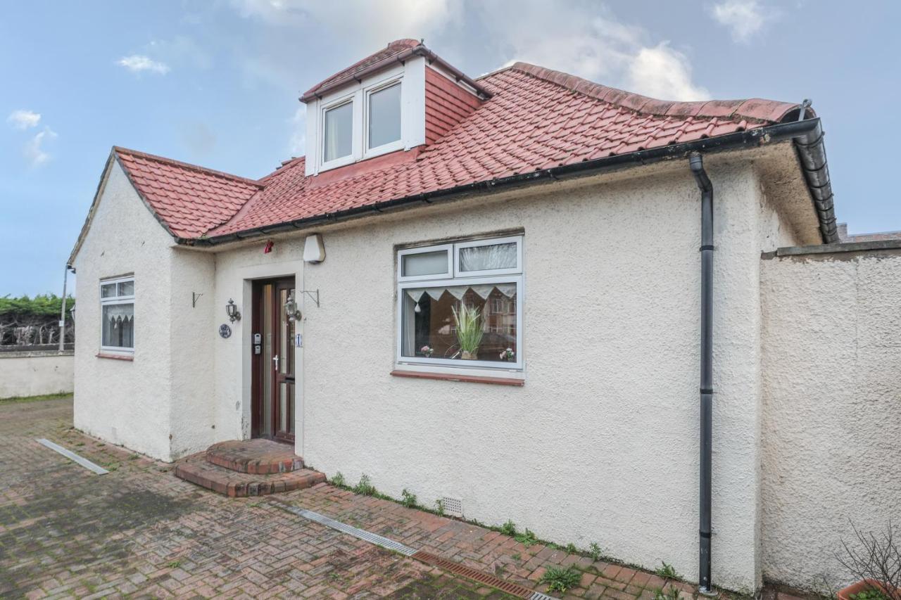 Beautiful 4 Bedroom Cottage - Ideal Location - Free Parking Edinburgh Eksteriør bilde