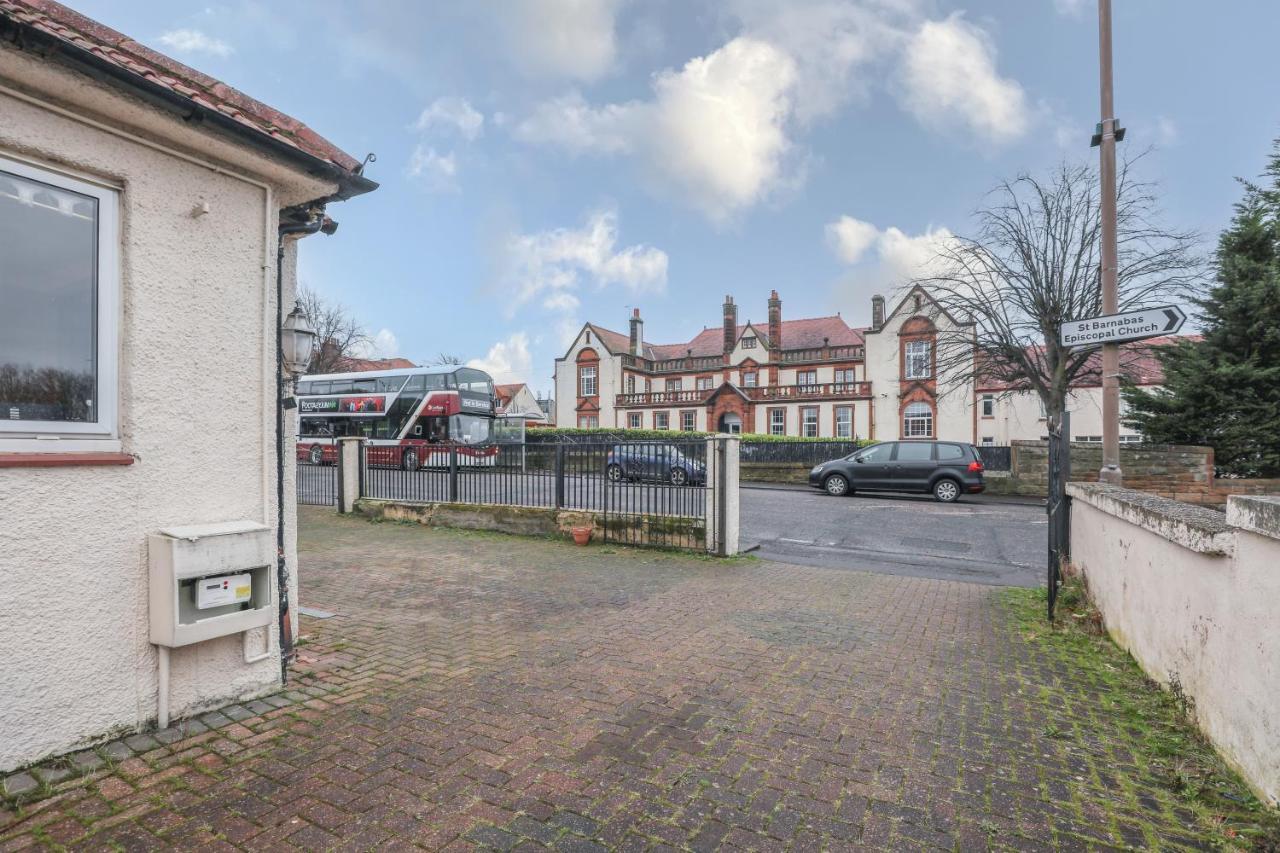 Beautiful 4 Bedroom Cottage - Ideal Location - Free Parking Edinburgh Eksteriør bilde
