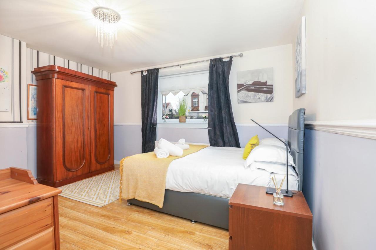 Beautiful 4 Bedroom Cottage - Ideal Location - Free Parking Edinburgh Eksteriør bilde