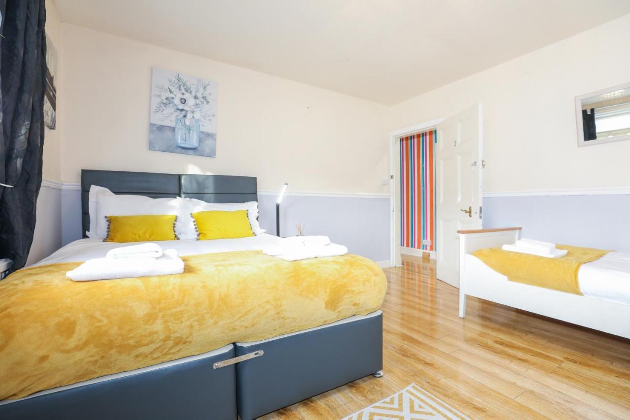 Beautiful 4 Bedroom Cottage - Ideal Location - Free Parking Edinburgh Eksteriør bilde