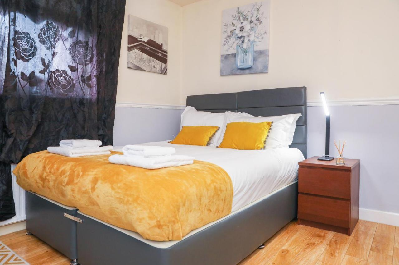 Beautiful 4 Bedroom Cottage - Ideal Location - Free Parking Edinburgh Eksteriør bilde